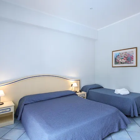 Tourist Hotel 3*