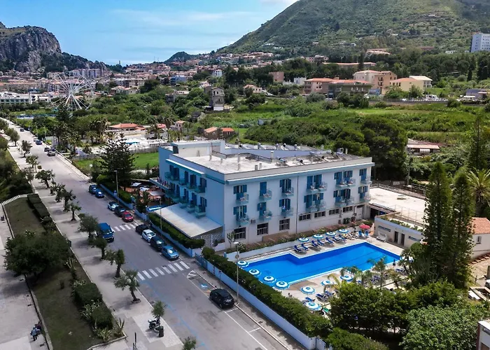 Hotel Tourist Cefalu